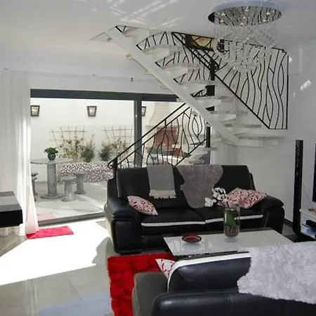 The Birds Nest Ferienhaus *
