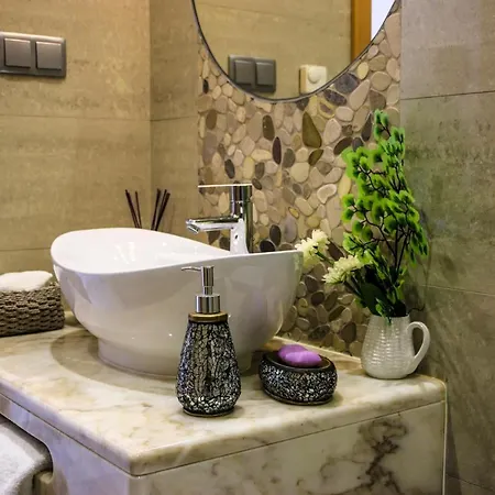 بيت للعطل The Birds Nest ألفور